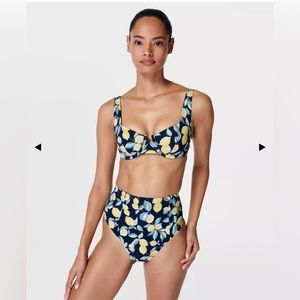 NWOT Sweaty Beaty Brook Xtra Life Bikini Size L $185